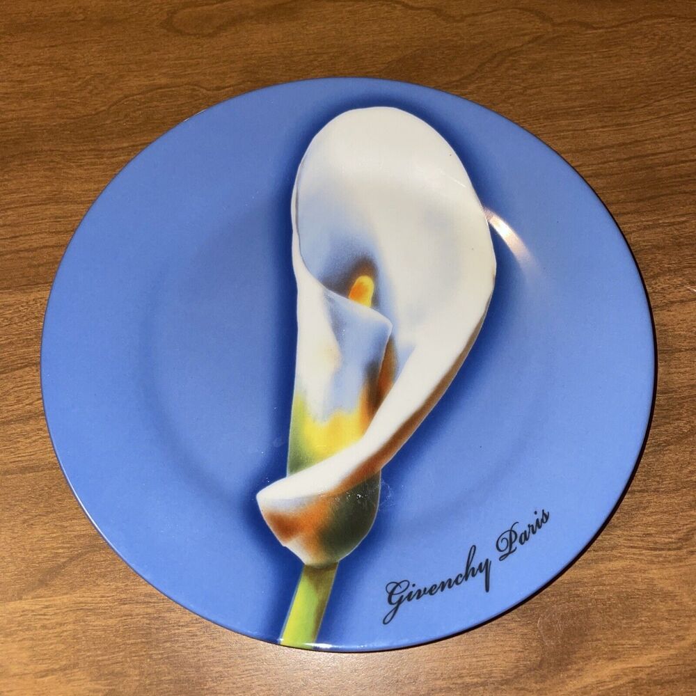 Vintage Flower Plates Givenchy Paris Les Fleurs de Parfums Porcelain Set Of Four - Picture 2 of 12
